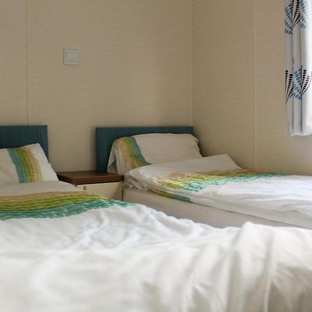 Beach Home Workum Bagian luar foto