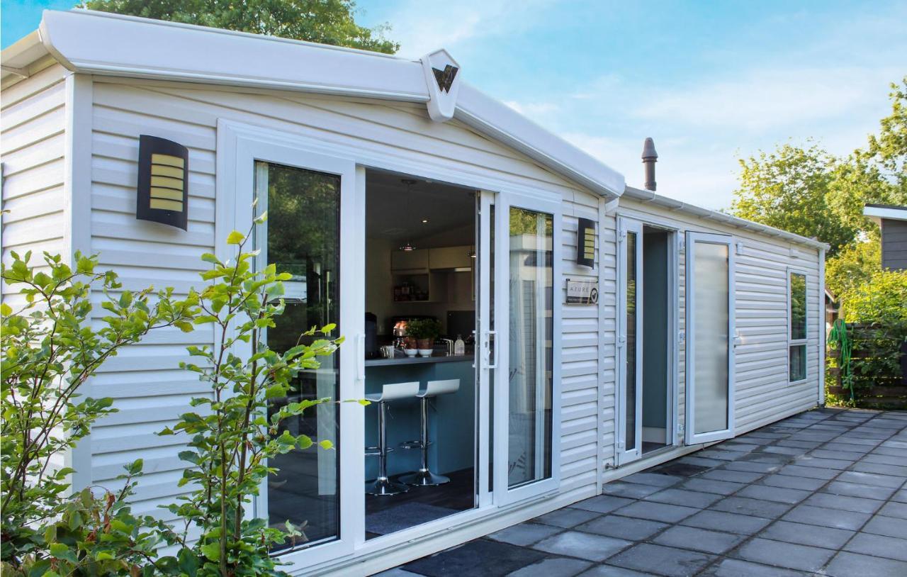 Beach Home Workum Bagian luar foto